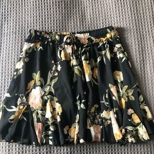 Vici Floral Skater Skirt - Size M